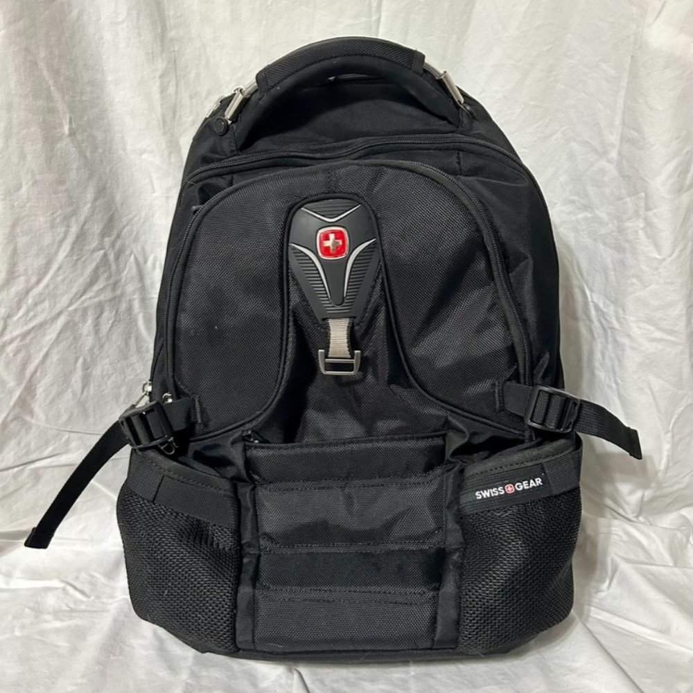 SWISS GEAR SCAN SMART 4 SECTION BLACK BACKPACK